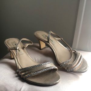Nina Nelena Evening Sandals in Light Gold
